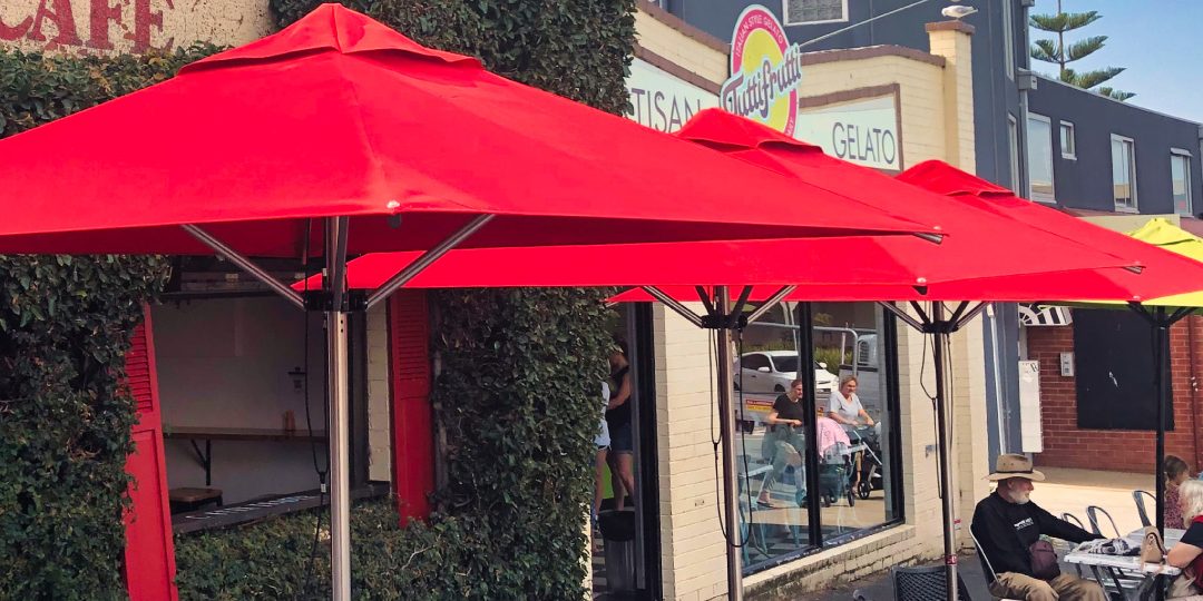 Premium Commercial Outdoor Umbrellas for Dining Establishments